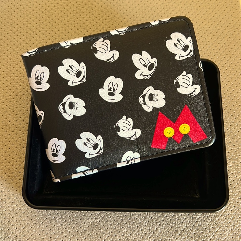 Mickey Mouse Disney men’s Wallet